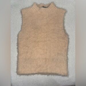Zara Cream Sleeveless Knit Top